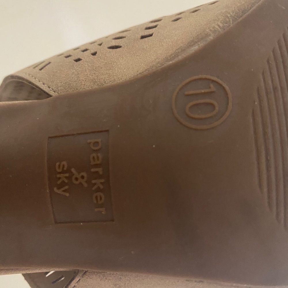 Booties - Picture 5 of 5